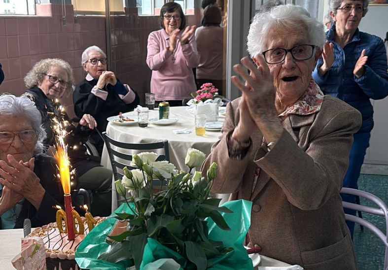 Um dia de muitas comemorações na Comunidade das Filhas de Maria Auxiliadora do Instituto Maria Auxiliadora