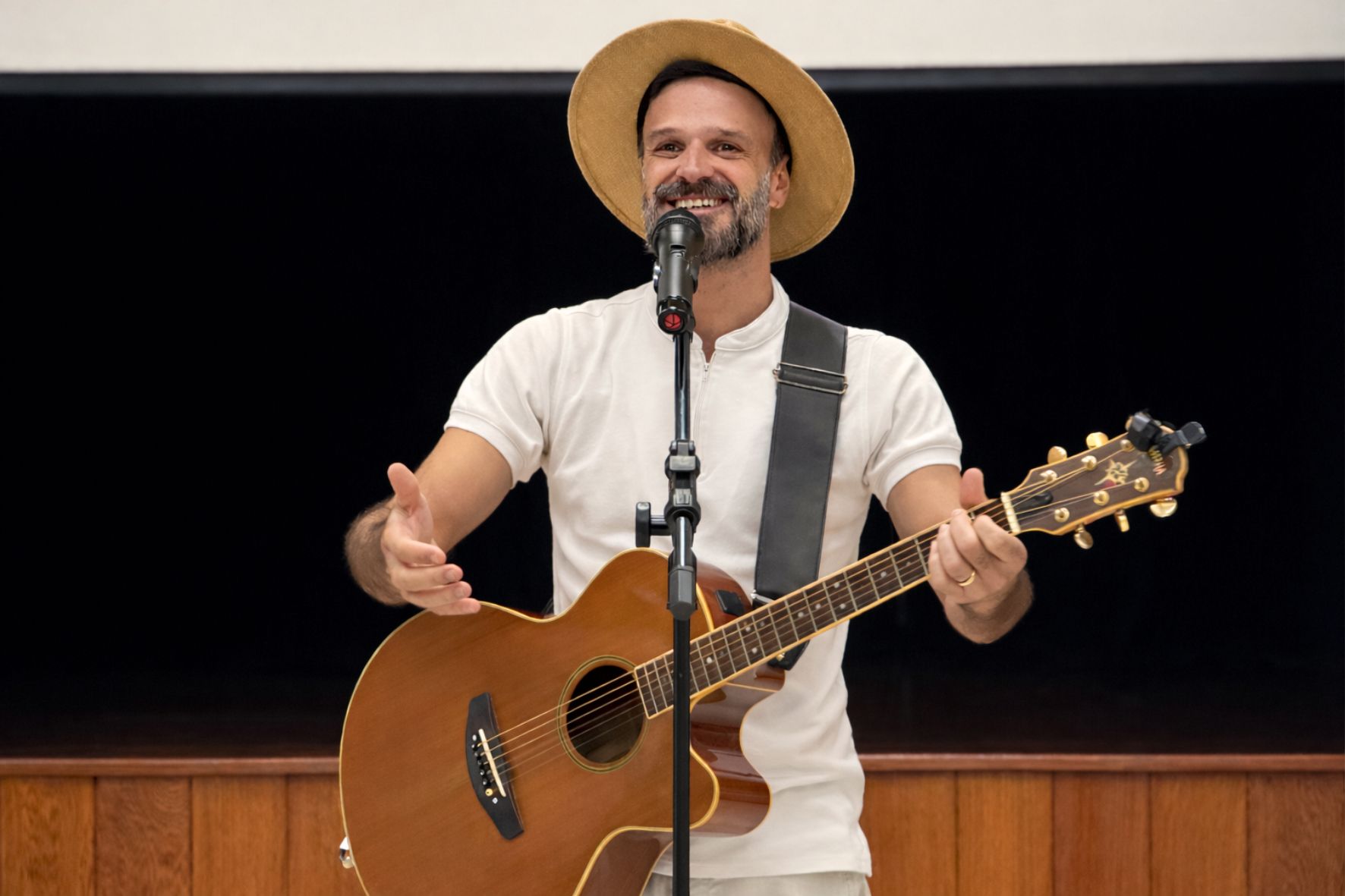 Música, emoção e significado marcam reunião de pais no Instituto Maria Auxiliadora
